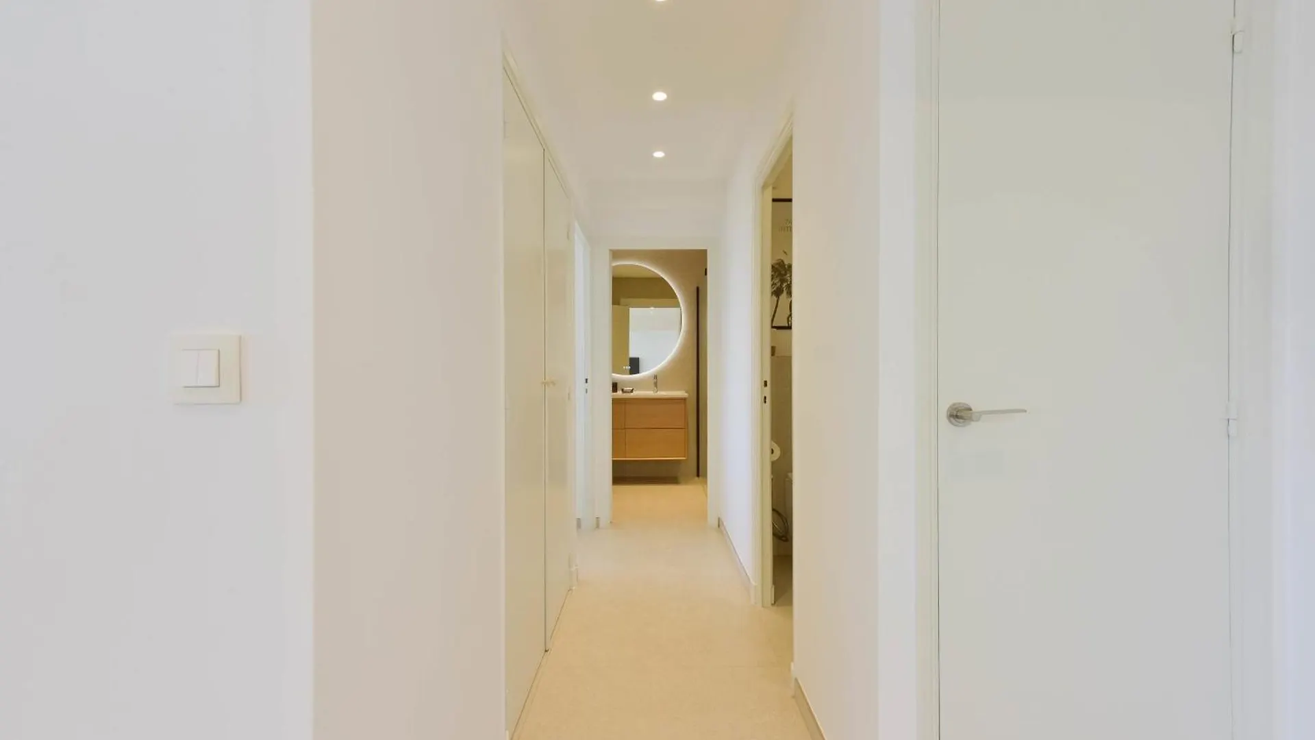 Luxury 1-Br Apartment Sea View Parking Vallauris