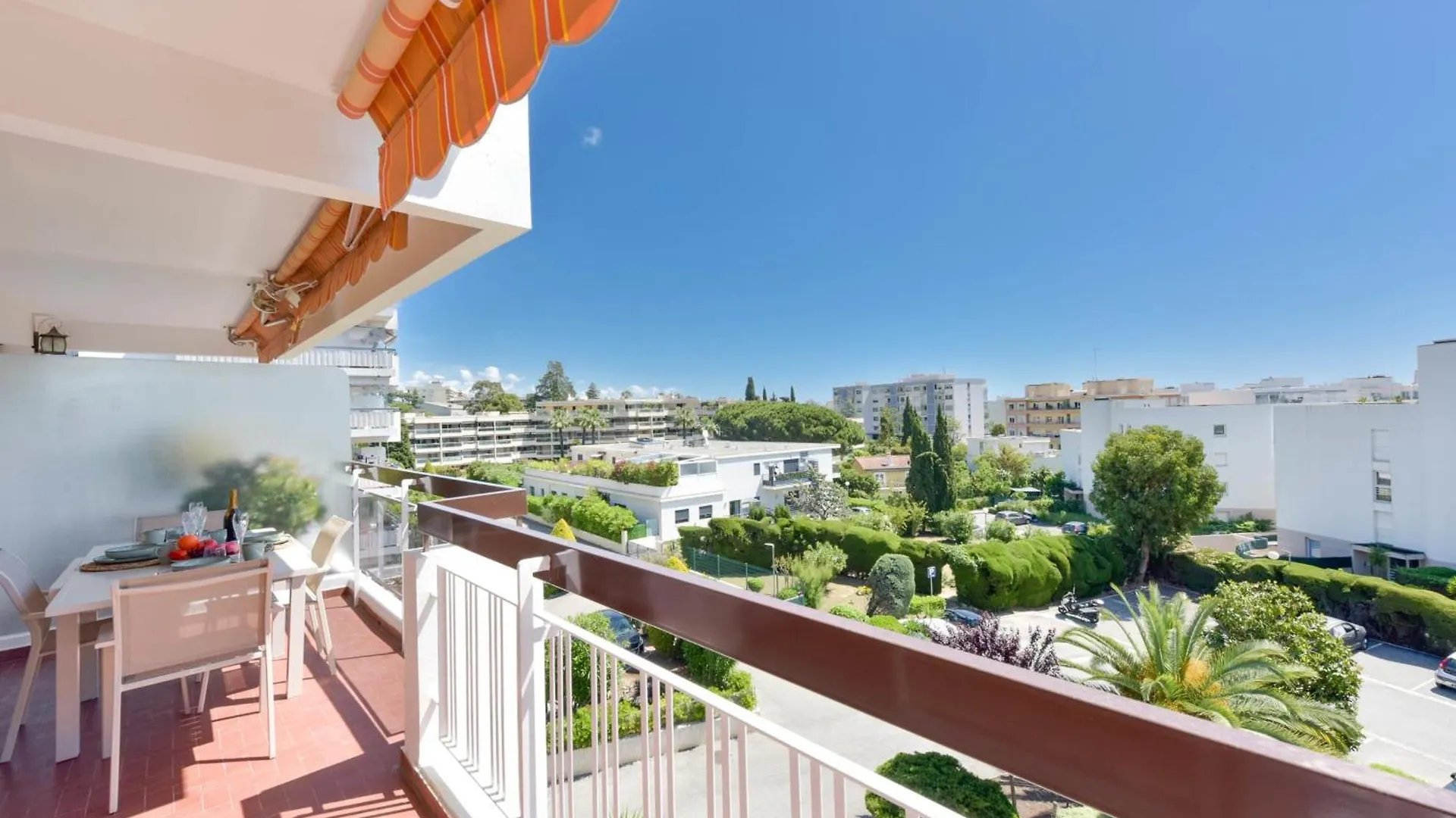 Luxury 1-Br Apartment Sea View Parking Vallauris